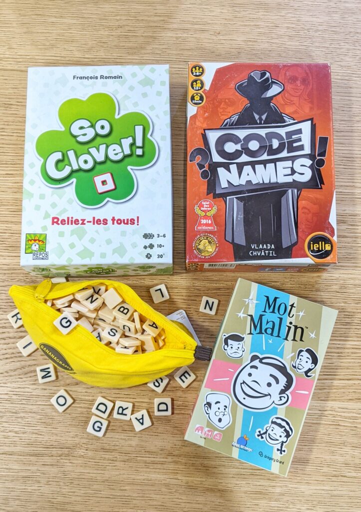 Boîtes de jeux de société